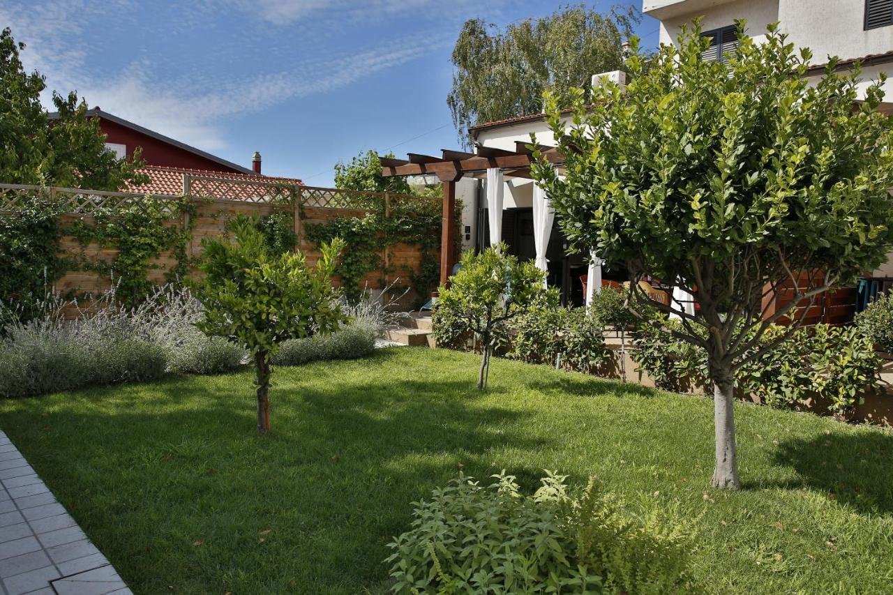 Villa Klara Vodice Buitenkant foto